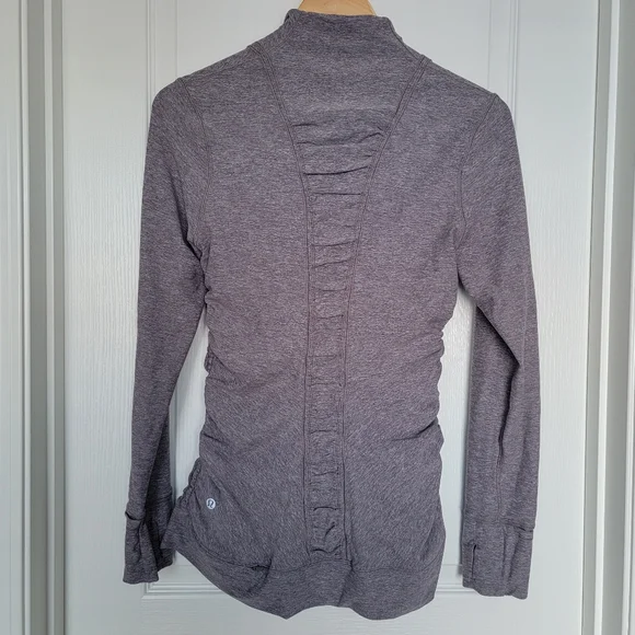 Lululemon half zip Rulu size 8 - Picture 10 of 11
